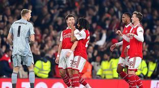 更是对球队 更是对球队